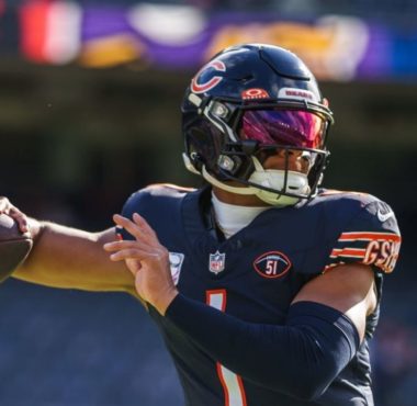 QB Justin Fields, Chicago Bears