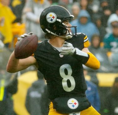 QB Kenny Pickett, Pittsburgh Steelers